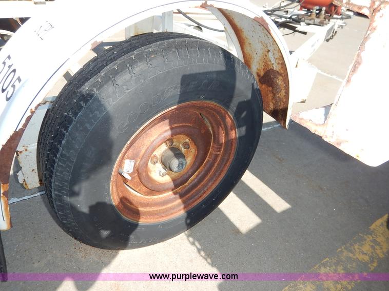 image for item K7458 1999 Kiefer reel trailer
