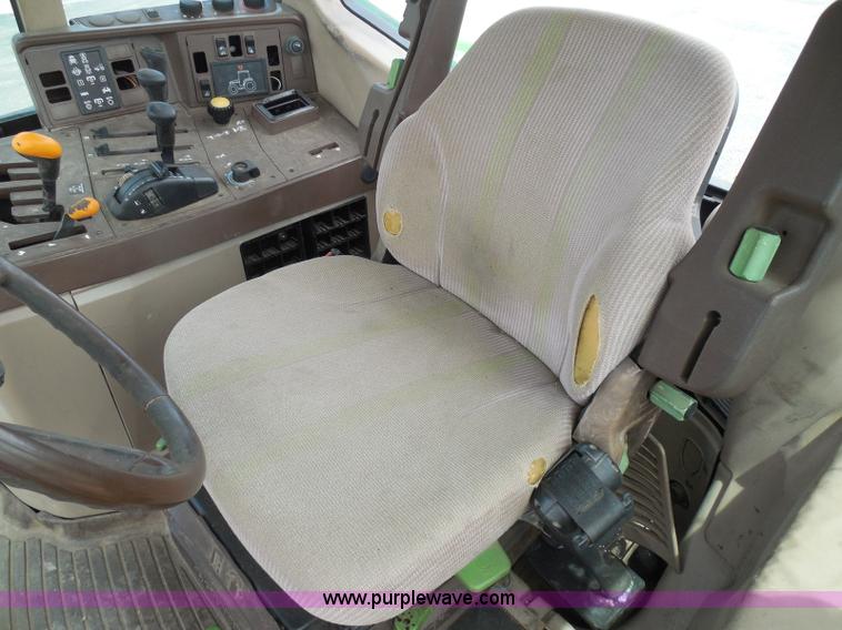 image for item K7515 2002 John Deere 6420 tractor