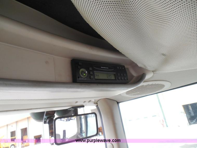 image for item K7515 2002 John Deere 6420 tractor