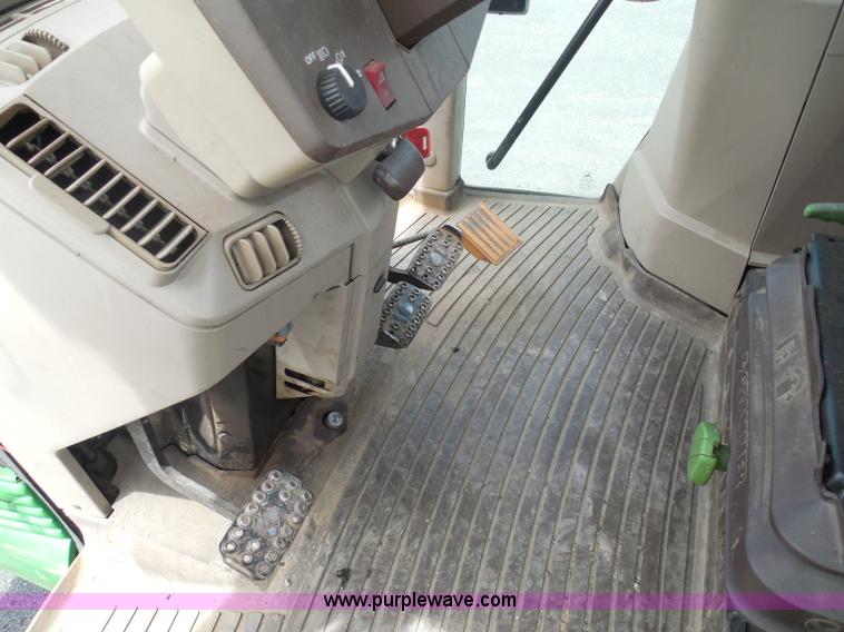 image for item K7515 2002 John Deere 6420 tractor