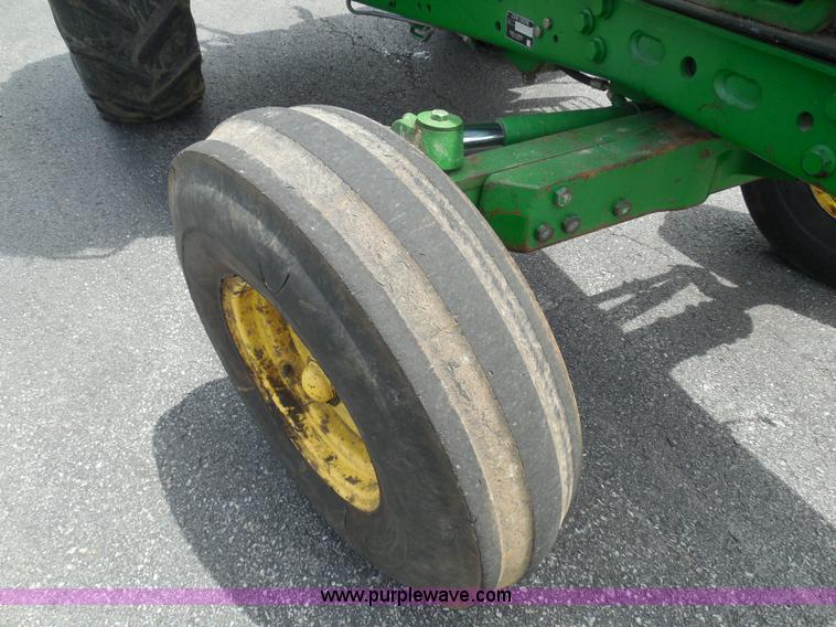 image for item K7515 2002 John Deere 6420 tractor