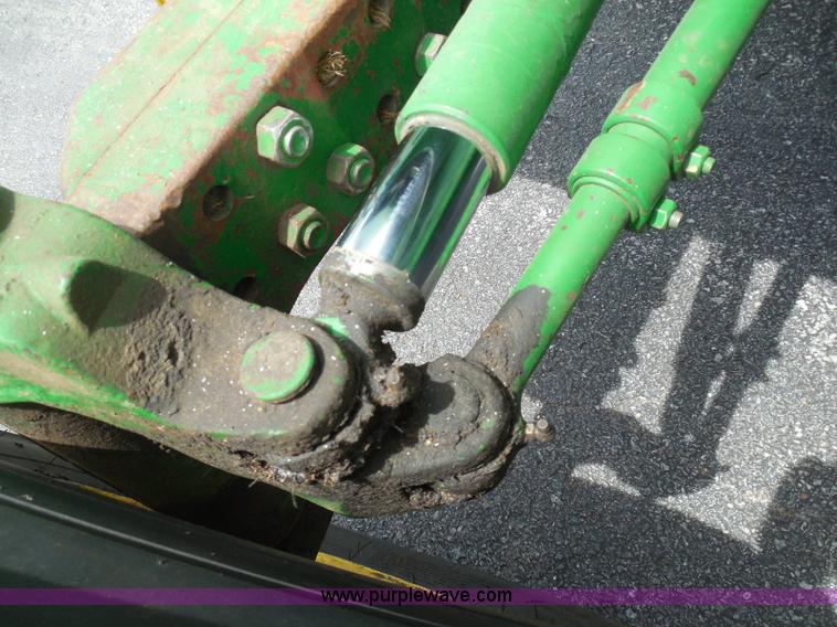 image for item K7515 2002 John Deere 6420 tractor