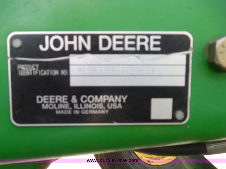 image for item K7515 2002 John Deere 6420 tractor