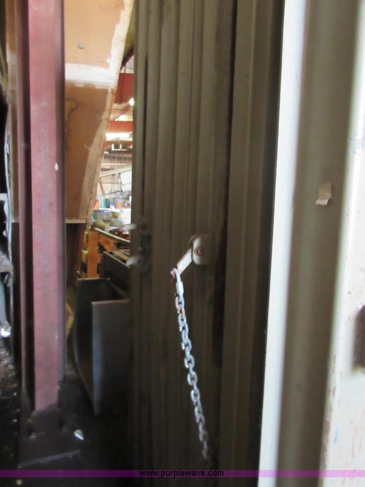 image for item V9777 Piqua Series 40 cardboard baler