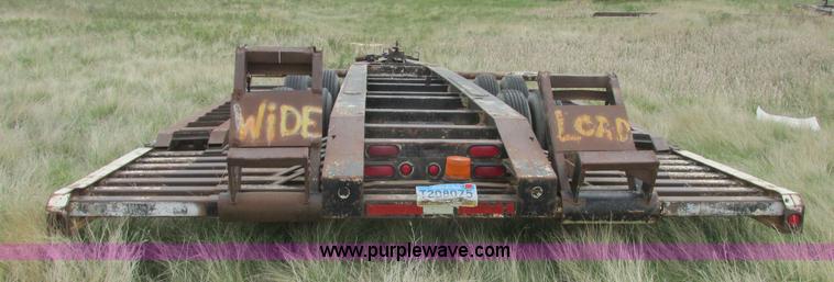 image for item A8800 2008 Shop built combine/sprayer trailer