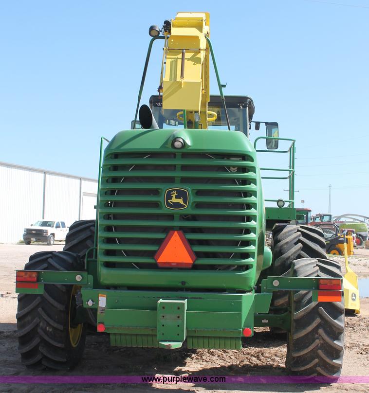 image for item AO9525 2009 John Deere 7750 forage harvester