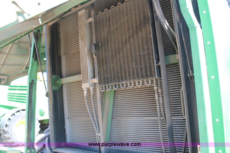 image for item AO9525 2009 John Deere 7750 forage harvester