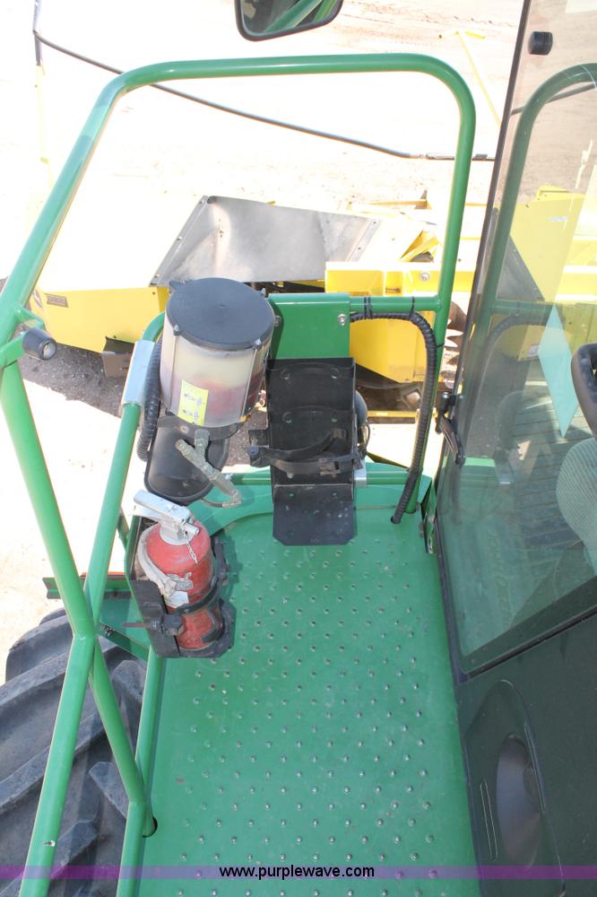 image for item AO9525 2009 John Deere 7750 forage harvester