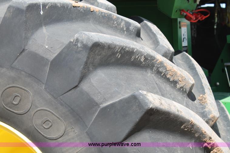 image for item AO9527 2012 John Deere 7750 forage harvester