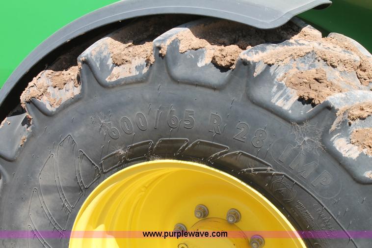 image for item AO9527 2012 John Deere 7750 forage harvester