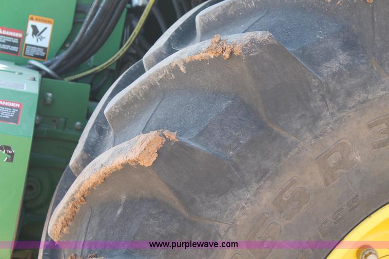 image for item AO9527 2012 John Deere 7750 forage harvester