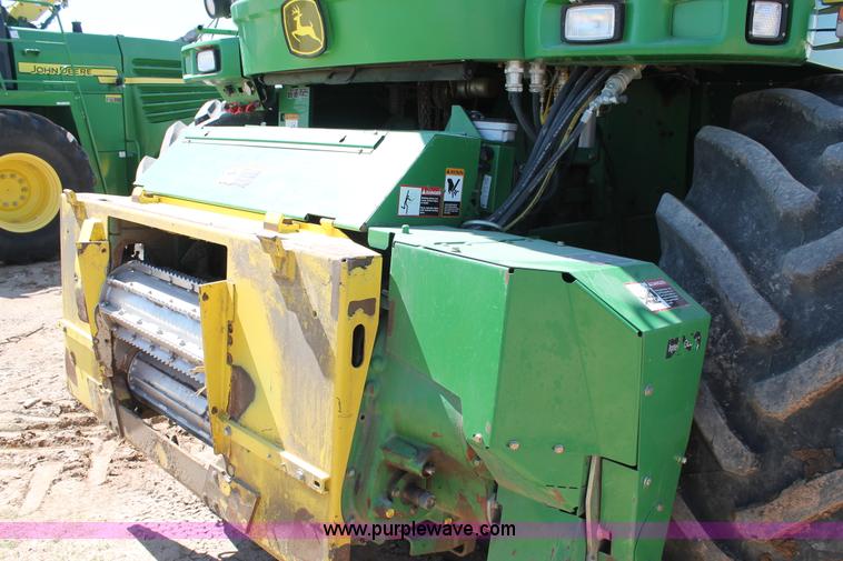 image for item AO9527 2012 John Deere 7750 forage harvester