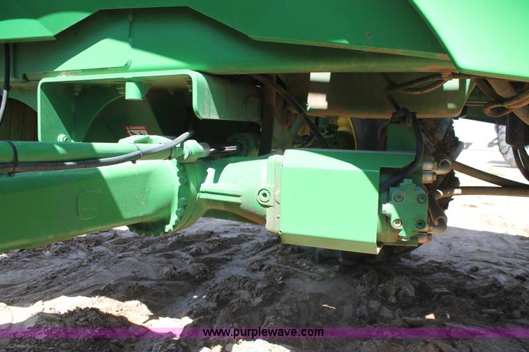 image for item AO9527 2012 John Deere 7750 forage harvester