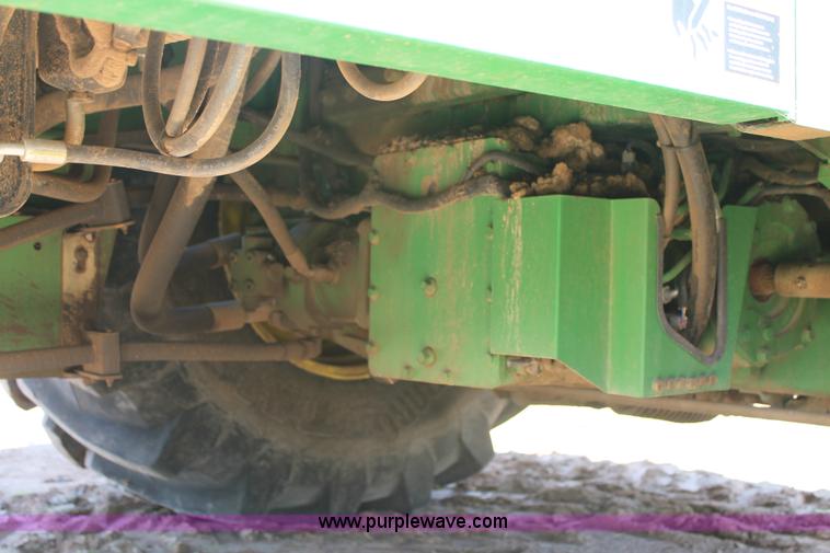 image for item AO9527 2012 John Deere 7750 forage harvester