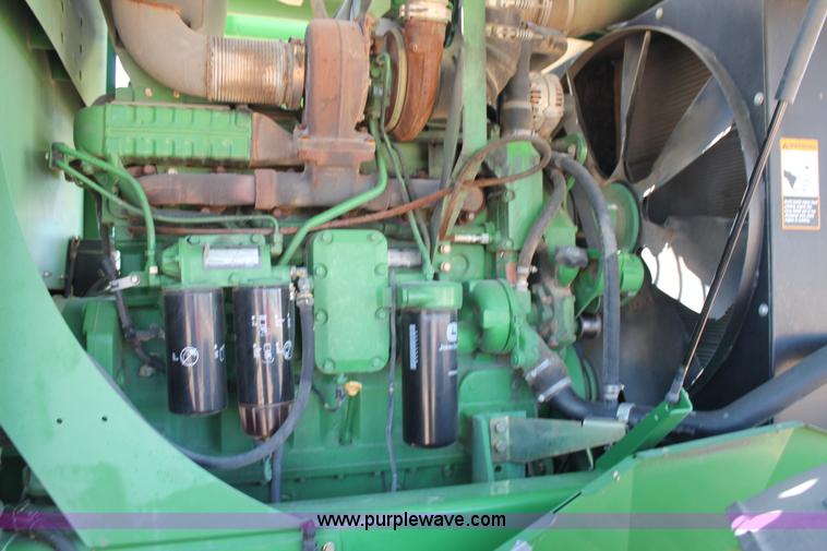 image for item AO9527 2012 John Deere 7750 forage harvester