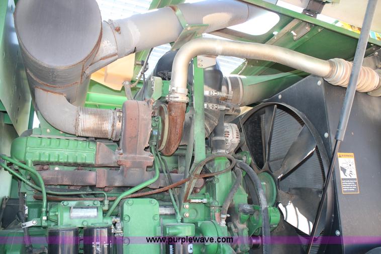 image for item AO9527 2012 John Deere 7750 forage harvester