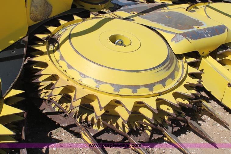 image for item AO9528 2013 John Deere 778 forage head