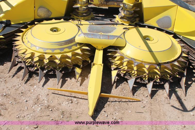 image for item AO9528 2013 John Deere 778 forage head