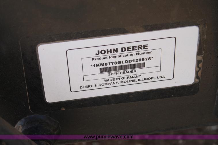image for item AO9528 2013 John Deere 778 forage head