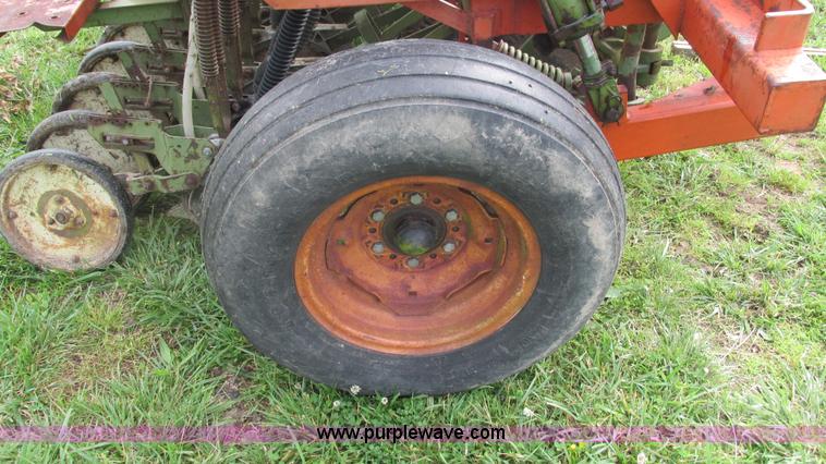 image for item AY9854 Tye 104-4404 Pasture Pleaser no-till drill