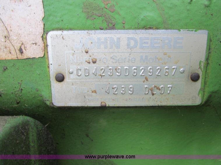 image for item B2956 1985 John Deere 2350 tractor