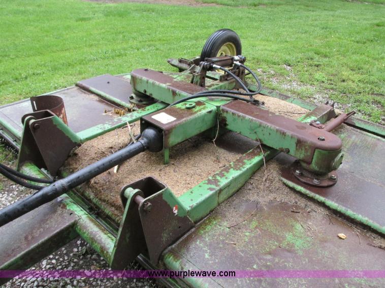 image for item B2957 John Deere 1008 rotary mower