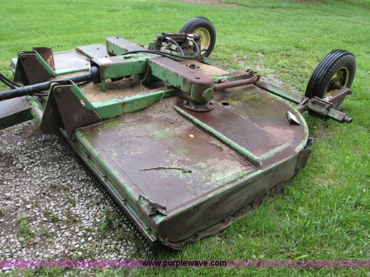 image for item B2957 John Deere 1008 rotary mower