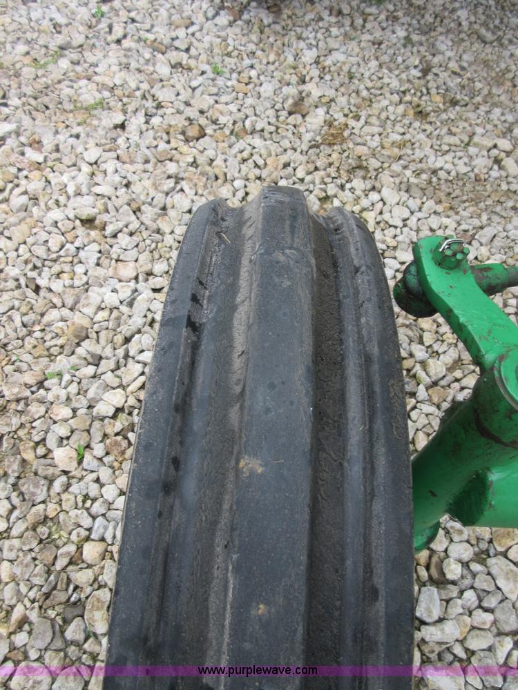 image for item D2469 Oliver Super 77 tractor