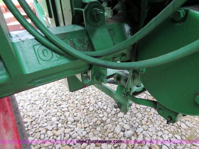 image for item D2469 Oliver Super 77 tractor