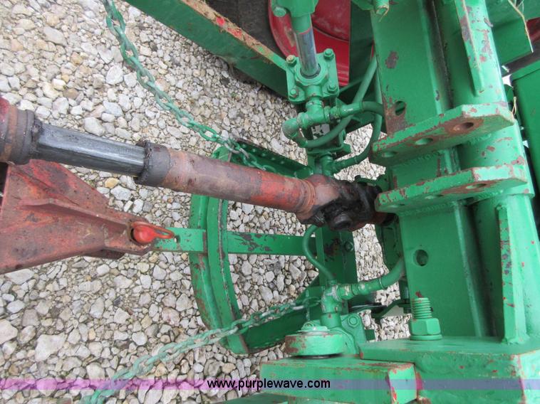 image for item D2469 Oliver Super 77 tractor