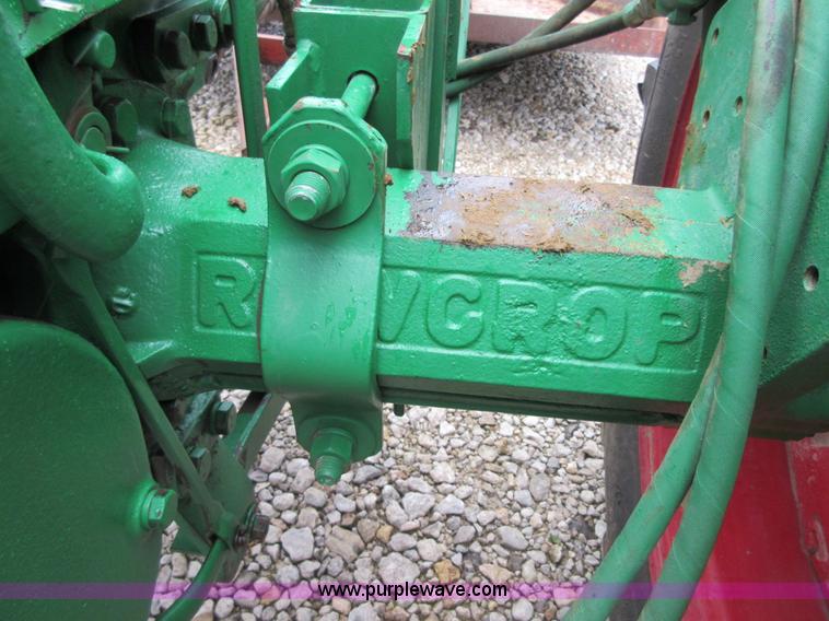 image for item D2469 Oliver Super 77 tractor