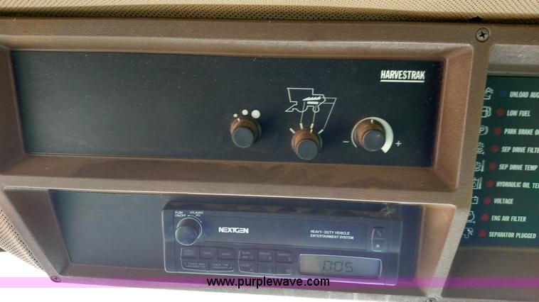 image for item F7808 1994 John Deere 9600 combine