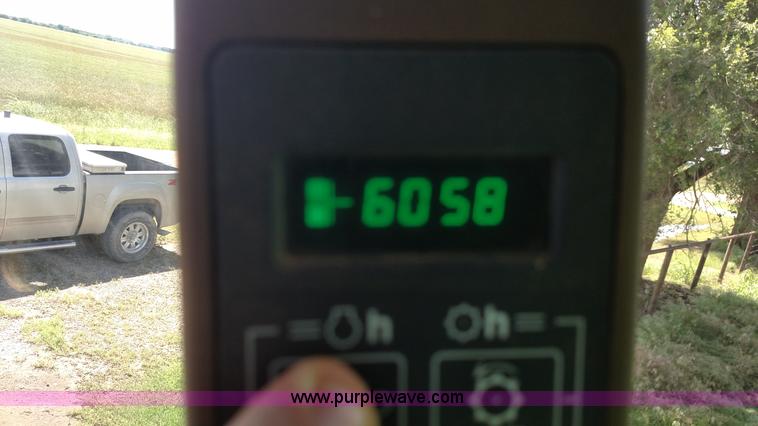 image for item F7808 1994 John Deere 9600 combine