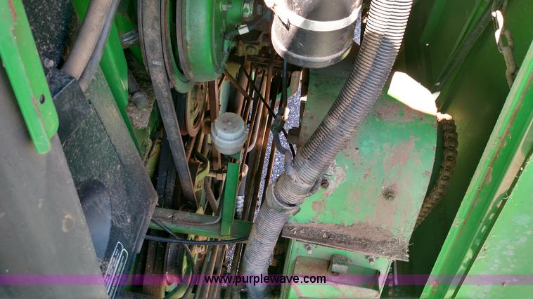 image for item F7808 1994 John Deere 9600 combine