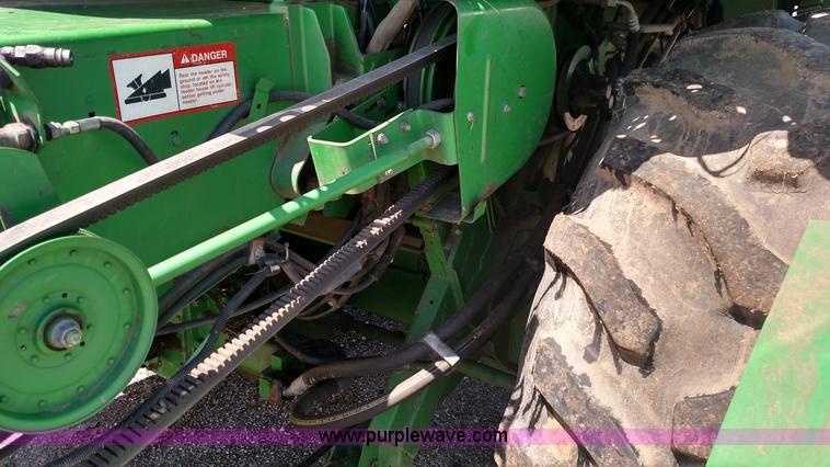 image for item F7808 1994 John Deere 9600 combine