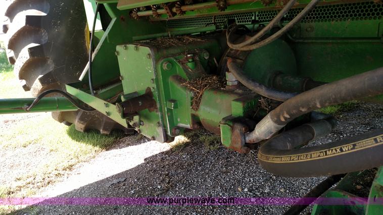 image for item F7808 1994 John Deere 9600 combine
