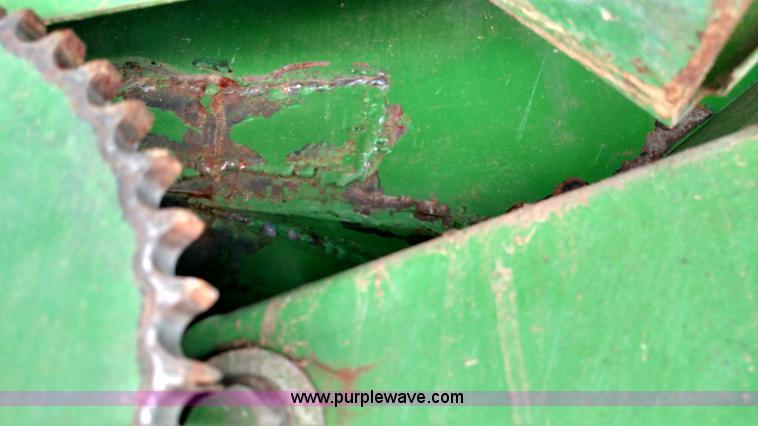 image for item F7808 1994 John Deere 9600 combine
