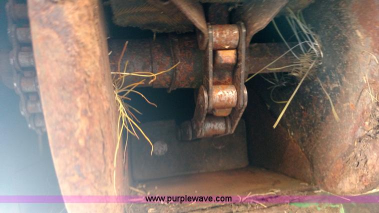 image for item F7808 1994 John Deere 9600 combine