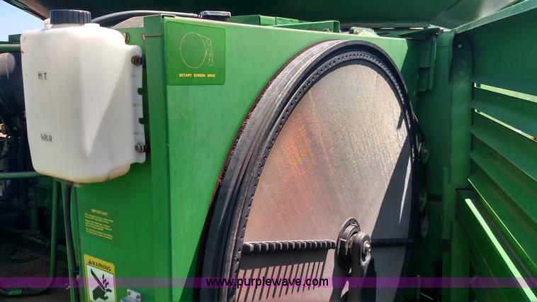 image for item F7808 1994 John Deere 9600 combine