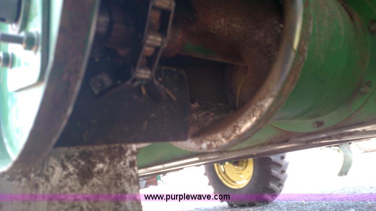 image for item F7808 1994 John Deere 9600 combine