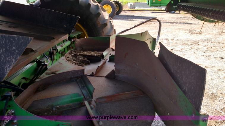 image for item F7809 1996 John Deere 9600 RWA combine