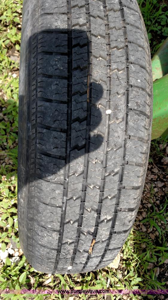 image for item F7810 1993 John Deere 930 rigid head