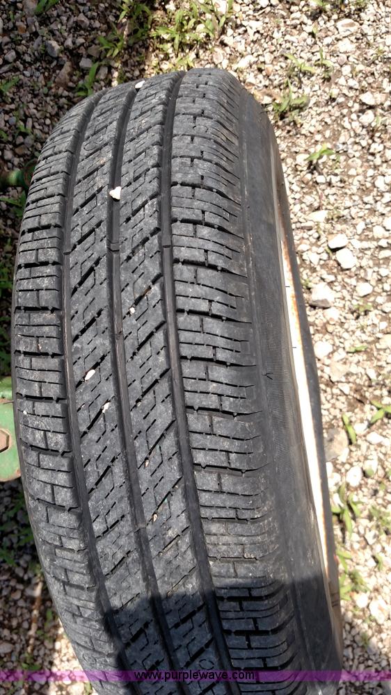 image for item F7810 1993 John Deere 930 rigid head