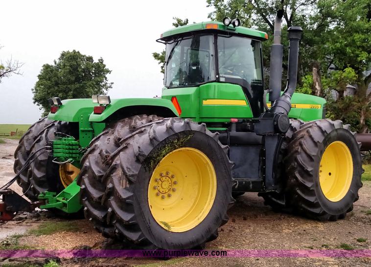 image for item F7833 1998 John Deere 9200 4WD tractor