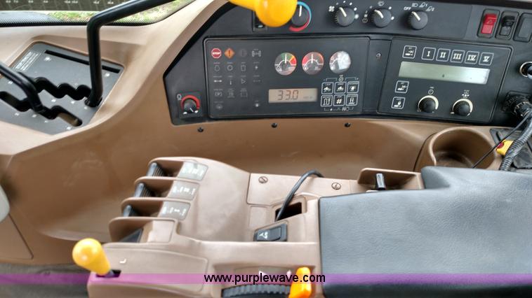 image for item F7833 1998 John Deere 9200 4WD tractor