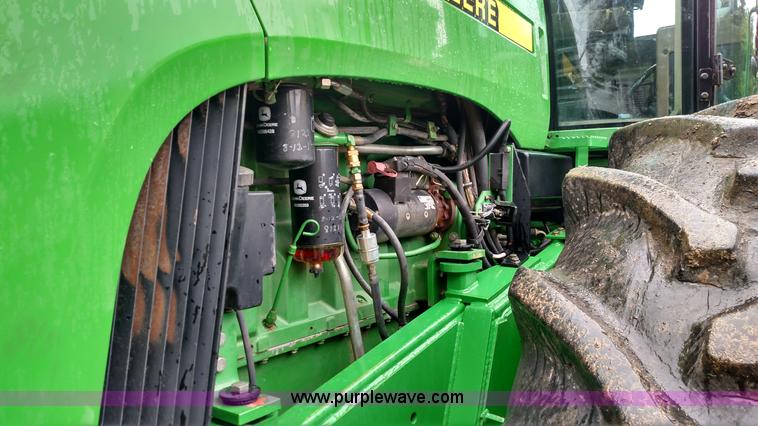 image for item F7833 1998 John Deere 9200 4WD tractor