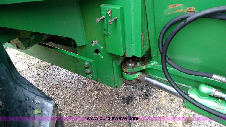 image for item F7833 1998 John Deere 9200 4WD tractor