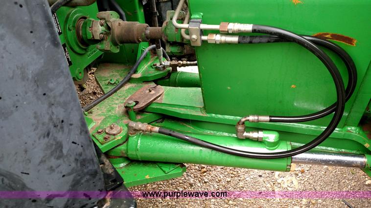 image for item F7833 1998 John Deere 9200 4WD tractor