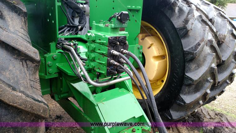 image for item F7833 1998 John Deere 9200 4WD tractor