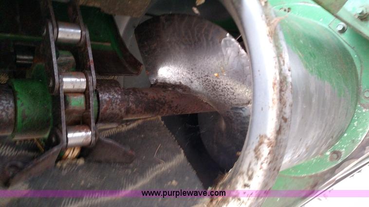 image for item F7834 1994 John Deere 9600 combine